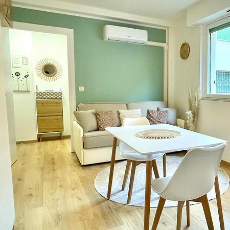 Cas'Azur Apartment Menton Bagian luar foto