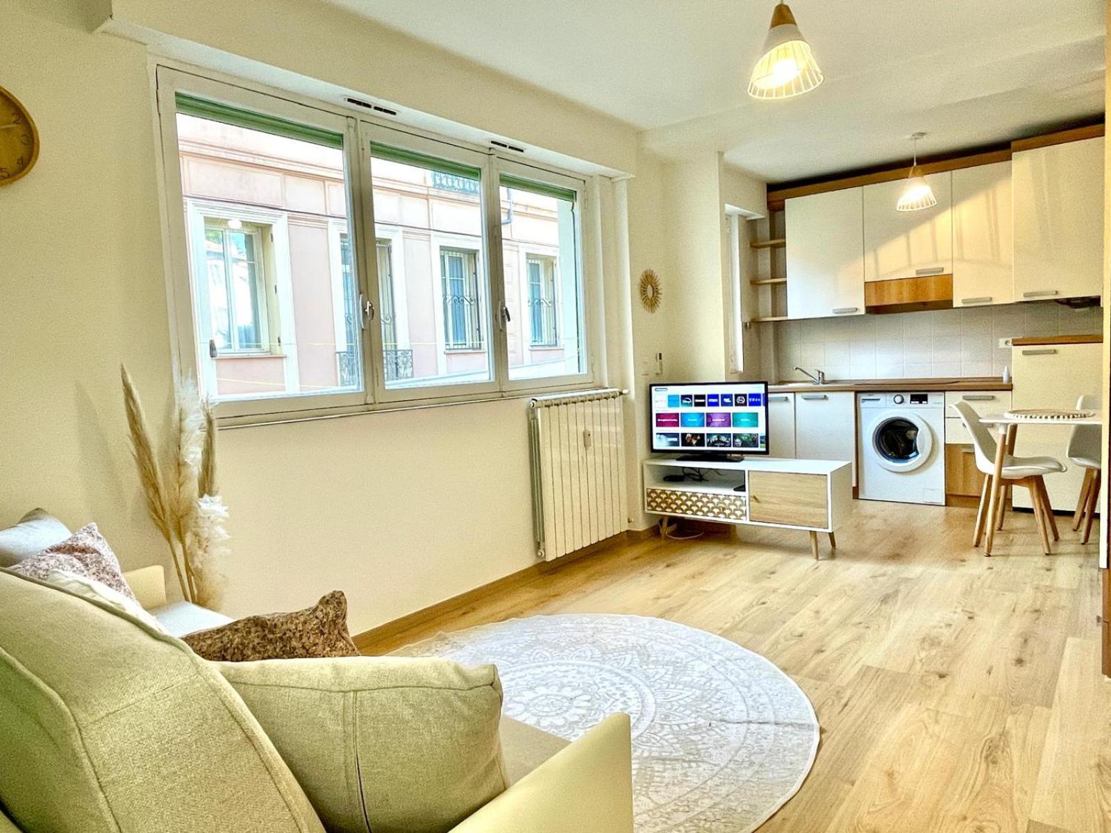 Cas'Azur Apartment Menton Bagian luar foto